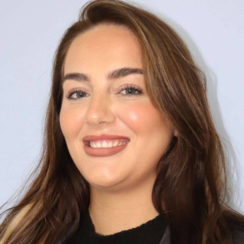 Shania Lang