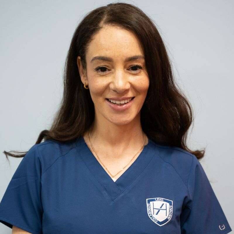 Dr Victoria Russel
